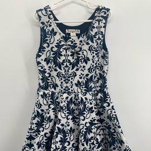 Knit Works Girl’s Gown, Formal, Church Dress, Easter Blue & White Size 7